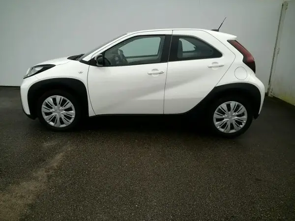 AYGO X
